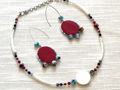 Necklace & Earring set