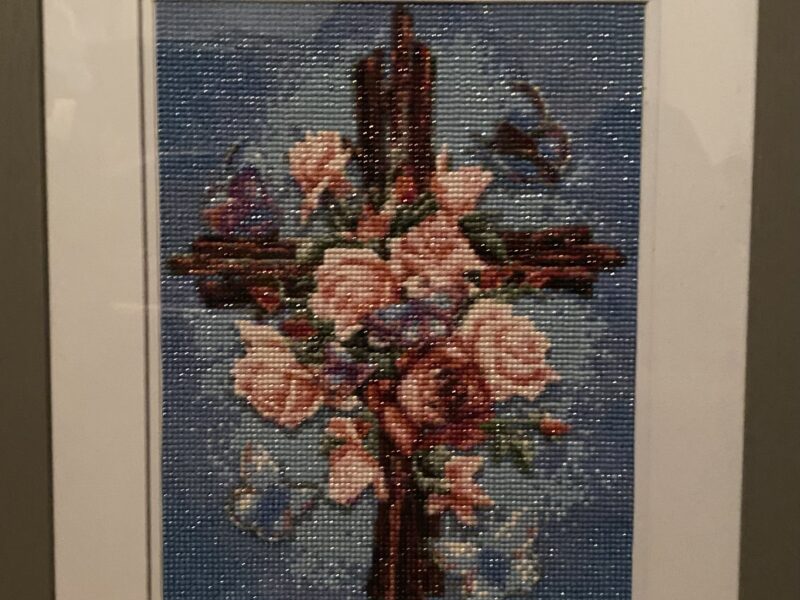 Small roses crossroads